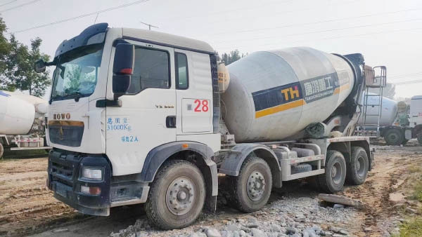 二手豪沃攪拌車