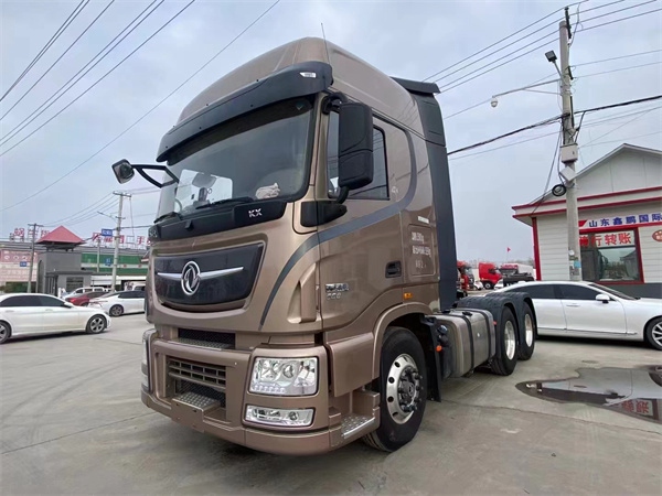 二手東風(fēng)天龍牽引車(chē)