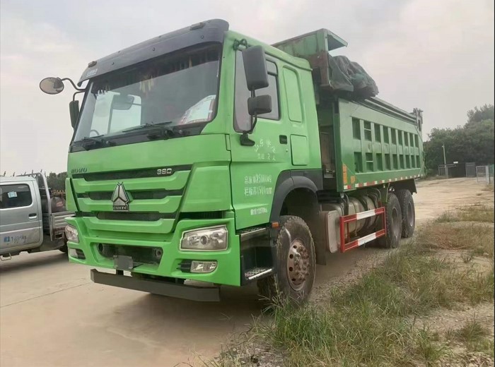 二手自卸車