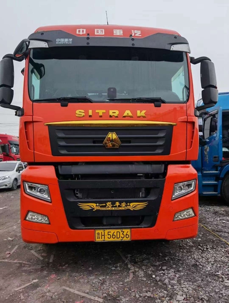 汕德卡C7 540馬力二手牽引車(chē)